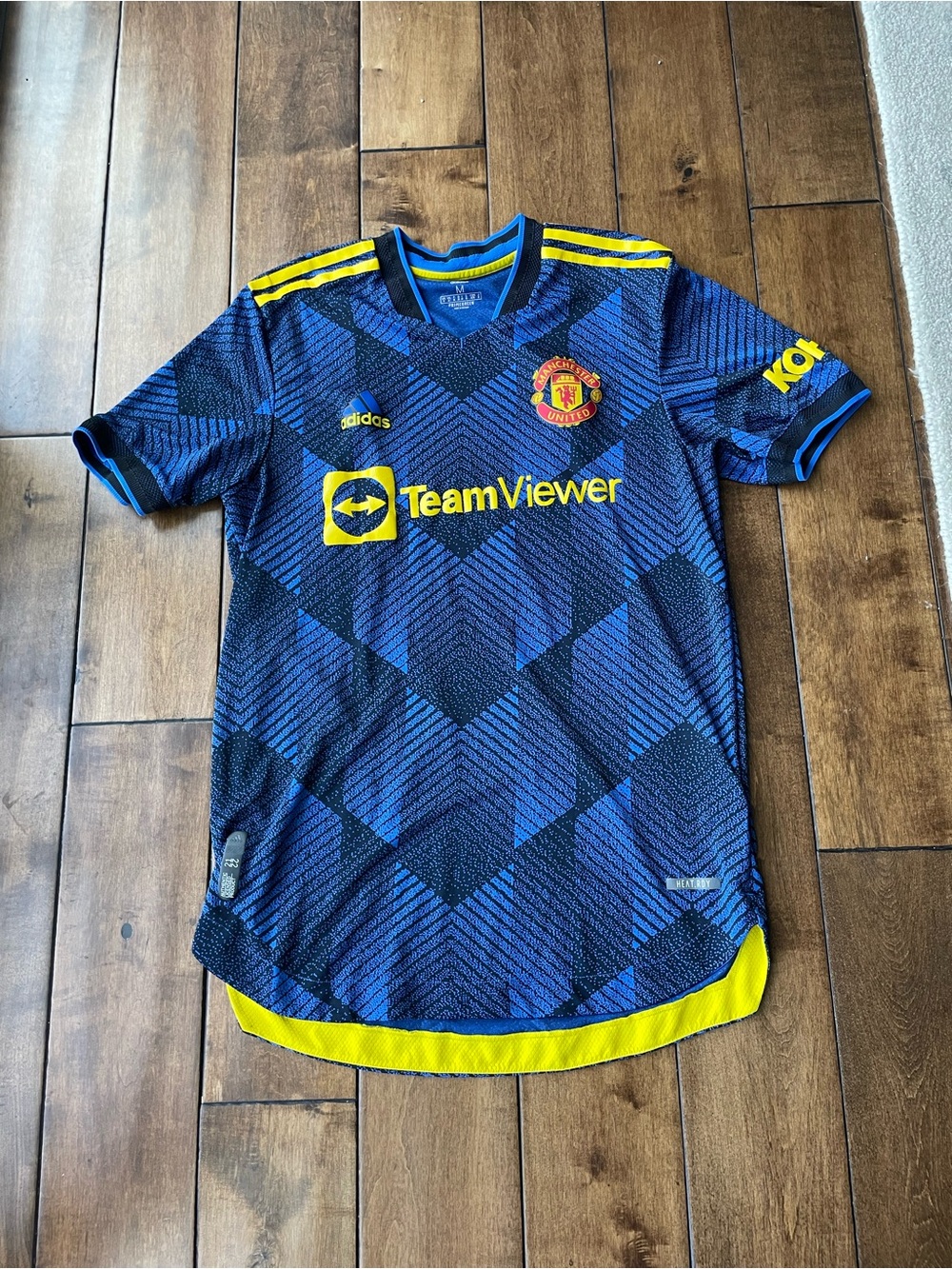 Adidas Manchester United Men’s Size M Jersey
